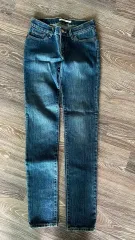 新品 リーバイス デニム スキニー 711 25サイズ