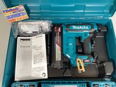 値下げ中 送料込み】Makita 充電式釘打ち機 FN350DZK おまけ付き 