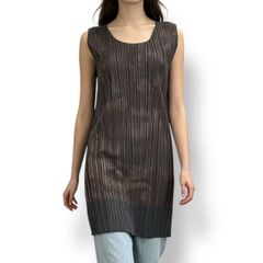 レア  新品同様 ISSEY MIYAKE イッセイミヤケ PLEATS PLEASE プリーツプリーズ  チャイナ ライオンダンス柄 トップス ベスト マルチカラー サイズ3 レア 新品同様 ISSEY MIYAKE イッセイミヤケ PLEATS PLEASE プリーツ