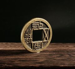 中古 和田玉 人物騎乗瑞獣彫刻 辟邪風 玉石掌中鑑賞置物 CL0296 - メルカリ