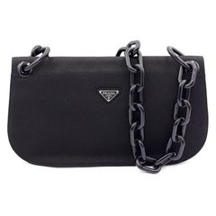 PRADA ヴェルニ ショルダーバッグ 黒 確実正規品 - メルカリ