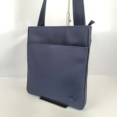 訳あり美品 LACOSTE ラコステ クロスボディバッグ ショルダーバッグ サコッシュ エンボス 海外限定 現行 ネイビー系 紺 メンズ レディース ブランド