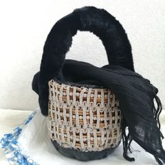 ミナペルホネン ショルダーバッグ タンバリン刺繍 リネン ボディバッグ