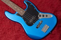 Fender Jazz Bass 4弦 レイクプラシッドブルー - メルカリ