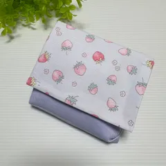 ハンドメイド 移動ポケット マチあり イチゴ柄