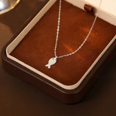 魚モチーフ シルバーネックレス ペンダント レディース アクセサリー NS008