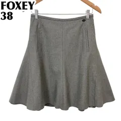 【美品】 FOXEY 裾フレア膝丈ウールスカート ロゴプレート 38 グレーのサムネイル