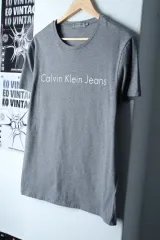 (L-XL) カルバン・クライン 半袖 Tシャツ レタリング グレー ノームコア -18572