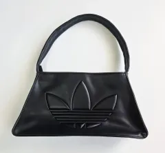 アディダス トレフォイル ショルダーバッグ