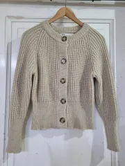 秋 ZARA ニットカーディガン 状態良好 バスト46 ～28