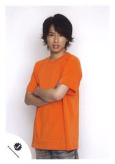 ⑦ SnowMan 宮舘涼太 オレンジTシャツ Jr 公式写真 - メルカリ