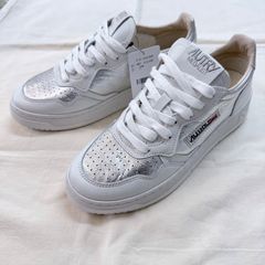 未使用タグ付✨AUTRY MEDALIST LOW ホワイト/ゴールド 36 未使用タグ付✨AUTRY MEDALIST LOW ホワイト/ゴールド 36 - メルカリ