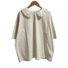新品 未使用 ヨリ フロッキードット丸襟Tee yori - メルカリ