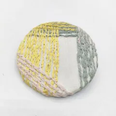 mina perhonen サンキューベリーバッジ refraction ブローチ イエロー グリーン レディース ミナペルホネン【中古】6-0212G∞のサムネイル