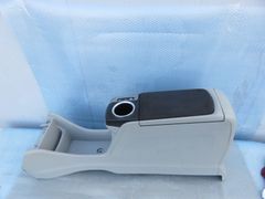 ダッジバン コンソールボックス カップホルダー エンジンフード - メルカリ