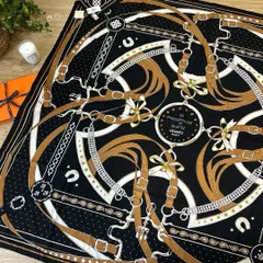 新品 HERMESエルメス カレジェアン140 朝の散歩バンダナ カシシル 黒のサムネイル