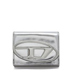 う*た様 DIESEL ホワイト 3つ折り財布 メタリックロゴ う*た様 DIESEL ホワイト 3つ折り財布 メタリックロゴ - メルカリ