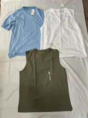 ユニクロ　Tシャツ 3点セット　XL　バラ売り不可　　　　*3687