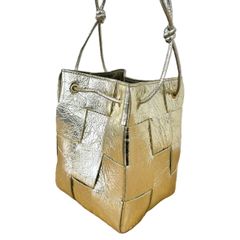 BOTTEGA VENETA マキシイントレチャート ショルダーバッグ - メルカリ