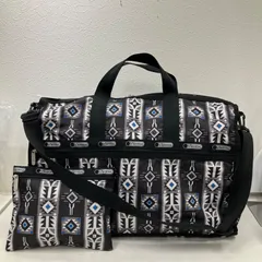 2434　LeSportsac　レスポートサック　 ボストンバッグ　2way　旅行　大容量　 ラージウィークエンダー　アリゾナドーム　日本限定柄　総柄　モノトーン　 ナイロン　軽量　ポーチ付き　レディース