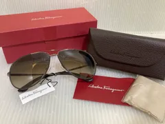 〈店頭同時販売品〉Salvatore Ferragamo サングラス SF204SL ケース 外箱付属のサムネイル