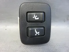 ★SB156/動作OK トヨタ セルシオ UCF30 UCF31 前期 純正 助手席 パワーシートスイッチのサムネイル