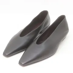 ITWICPIVUYLU 美品 BOTTEGA VENETA ボッテガヴェネタ レザー アーモンド パンプス 靴 フラットシューズ ブラック 黒 レディース サイズ38 シンプルのサムネイル