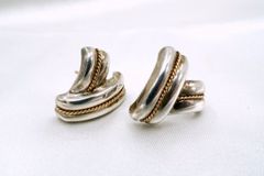 極美品！ ティファニー ピアス ツイスト 750 925 88a - メルカリ