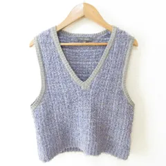 美品 24AW Laura Ashley ローラアシュレイ 洗える ツイードニットベスト Vネック ショート プルオーバー N98-29800 サイズ38 パープル レディース 古着 中古 USED