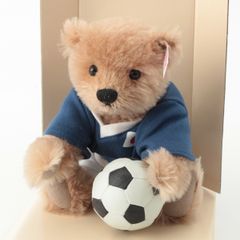 【プレミア品！！】女子サッカーW杯　限定　優勝記念テディベア プレミア品！！】女子サッカーW杯 限定 優勝記念テディベア - メルカリ