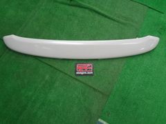 美品 スバル 純正 フォレスターSK リアガーニッシュ ホワイト K1X