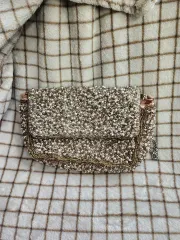 1236) ザラ zara ビーズ 装飾 クラッチバッグ