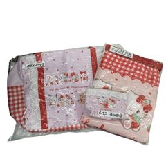 当時物 未使用 ハローキティ 綿毛布 100×140 サンリオ 1999年 当時物 未使用 ハローキティ 綿毛布 100×140 サンリオ 1999年 - メルカリ
