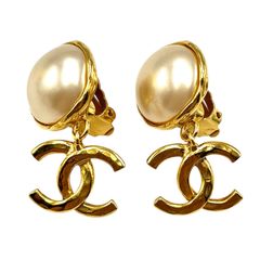 CHANEL ココマーク フェイクパール イヤリング - メルカリ