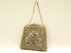 新品未使用 プチポアン刺繍 パーティーバック 語らい - メルカリ