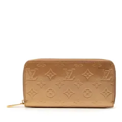 LOUIS VUITTON(ルイヴィトン) 長財布 モノグラムヴェルニ ジッピーウォレット M61380 モルドレ パテントレザー（モノグラムの型押し） ルイ ヴィトン モノグラム ヴェルニ ジッピーウォレット 長財布 M61380