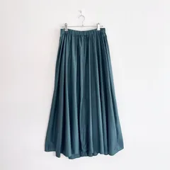 ATON エイトン MICRO COTTON SATIN ギャザースカート マキシ ロングスカート フレア グリーン 緑 02 サイズ2 M スーピマコットン100% ウエストゴム 紐 ポケット2つ 日本製 春夏 美品 オフィス 通勤 ナチュラル [D303]のサムネイル