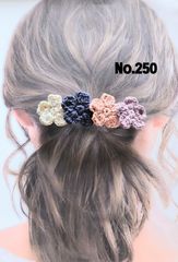 253 お花4連バレッタ - メルカリ