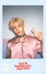 【中古】コレクションカード(男性) Stray Kids/Hyunjin(ヒョンジン)/枠水色/「Stray Kids 2ND #LoveSTAY ‘SKZ’S CHOCOLATE FACTORY’」SKZグッズ予約特典ランダムポラロイドカード