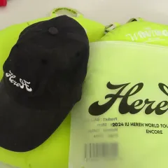 まとめ売り) IU 2024 HULCON ウール 帽子 + クッション 2個