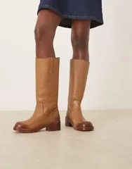 フリーピープル レディース シューズ ブーツ・レインブーツ レザー Free People blaze leather pullon boots in toast LEATHERのサムネイル