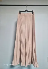 新品 ベージュ プリーツ ワイド パンツ M
