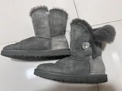 アグ レディース ブーツ 出品