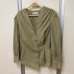 SILVIAN HEACH 長袖シャツ カーキ パフスリーブ - メルカリ