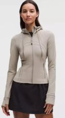 lululemon Define Nulu Ashen Rose US 6 - メルカリ
