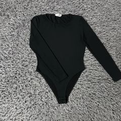 タートルネックレオタード ブラック Sサイズ 長袖 Capezio - メルカリ