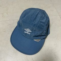 fekete キャップ umbro ネイビー - メルカリ