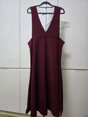 ワイン色 Vネック ロング ONE PIECE