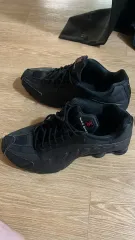 275 NIKE ショックス オールブラック