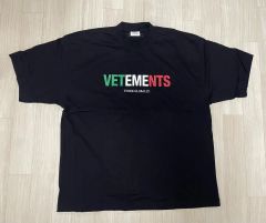 VETEMENTS ワールドツアーT M size - メルカリ